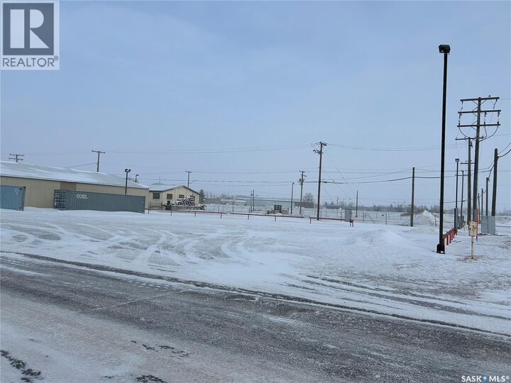 Property Photo:  901 5th Street  SK S4A 0Y8 