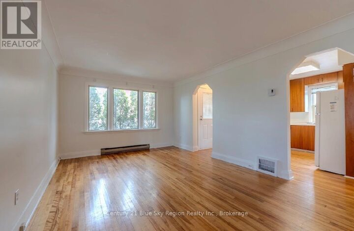 Property Photo:  459 Fisher Street  ON P1B 2E2 