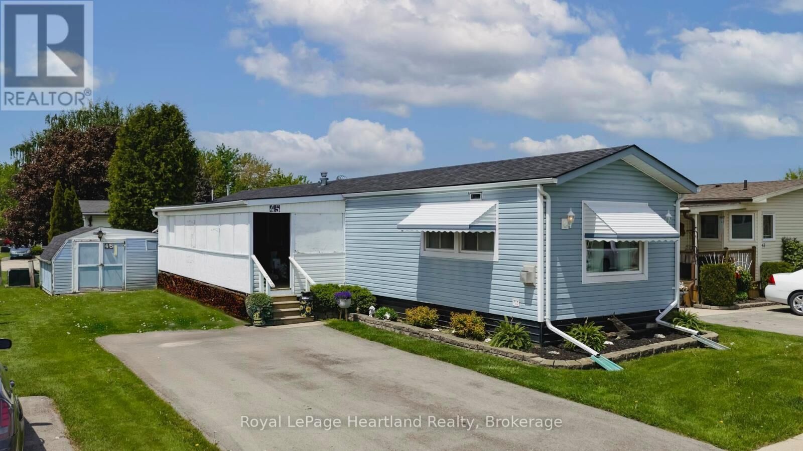 Property Photo:  45 Redford Drive  ON N0M 1S3 