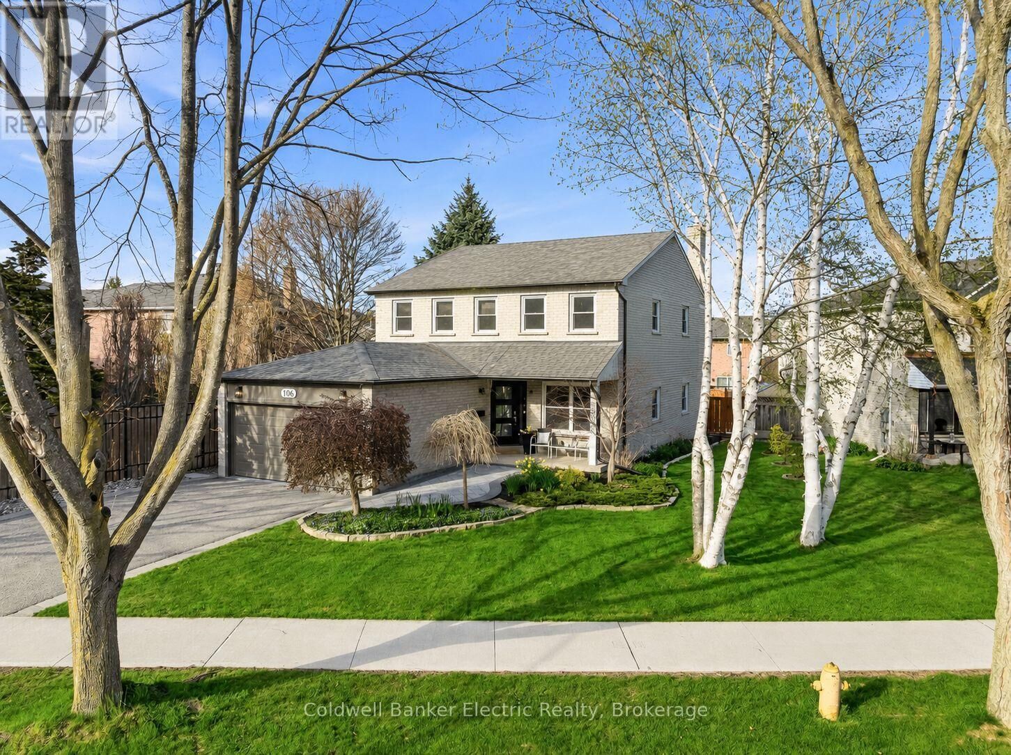 Property Photo: 106 Greybeaver Trail ON M1C 4V3