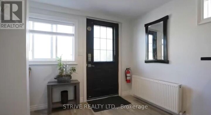Property Photo: 410 Thornton Road North A ON L1J 6W5