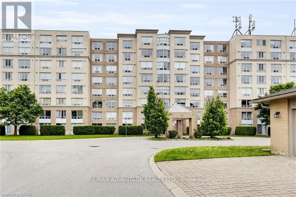 Property Photo: 1510 Richmond Street 405 ON N6G 4V2