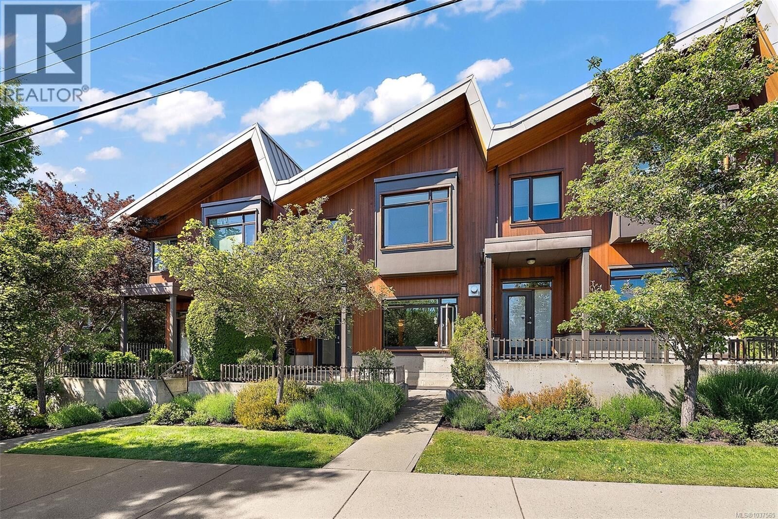 Property Photo: 1696 Pear Street 2 BC V8P 2A6