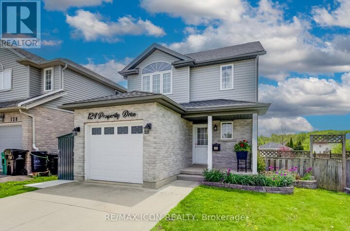 Property Photo: 124 Prosperity Drive ON N2E 4E8