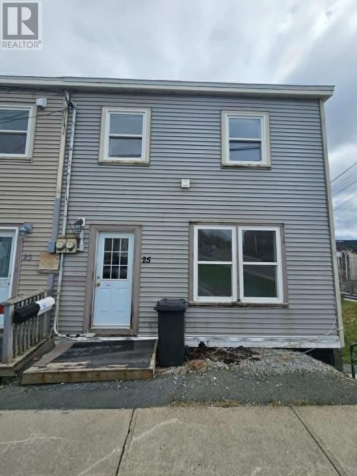 Property Photo:  25 Barters Hill Place  NL A1C 4K5 