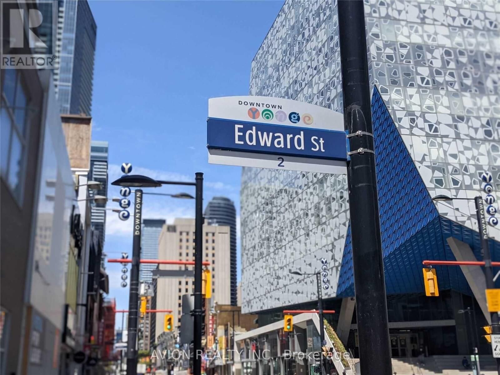 Property Photo: 20 Edward Street 2815 ON M5G 1C9