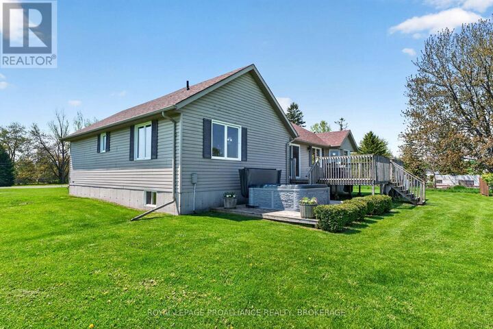 Property Photo: 15268 County Road 21 ON K0K 1H0
