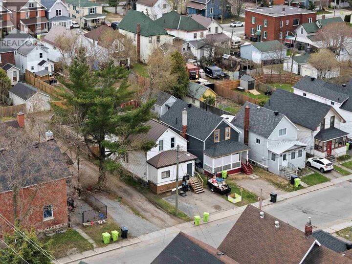 Property Photo: 30 Hughes St ON P6A 2W7