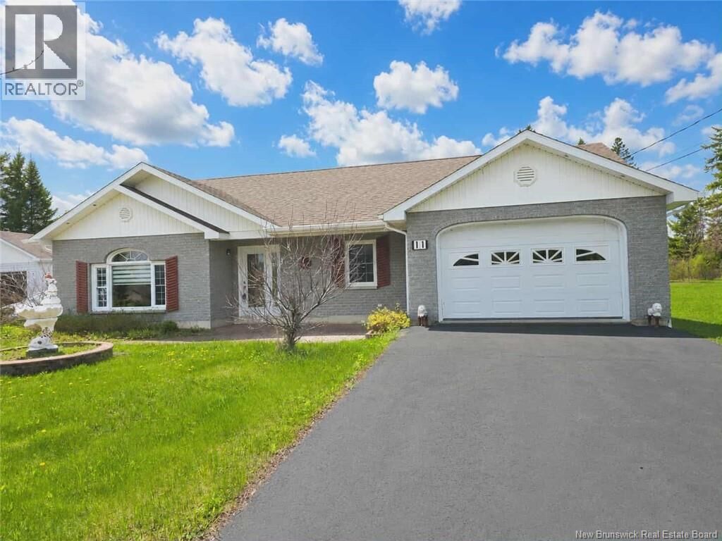 Property Photo: 11 Rue Des Cedres NB E8K 3T8
