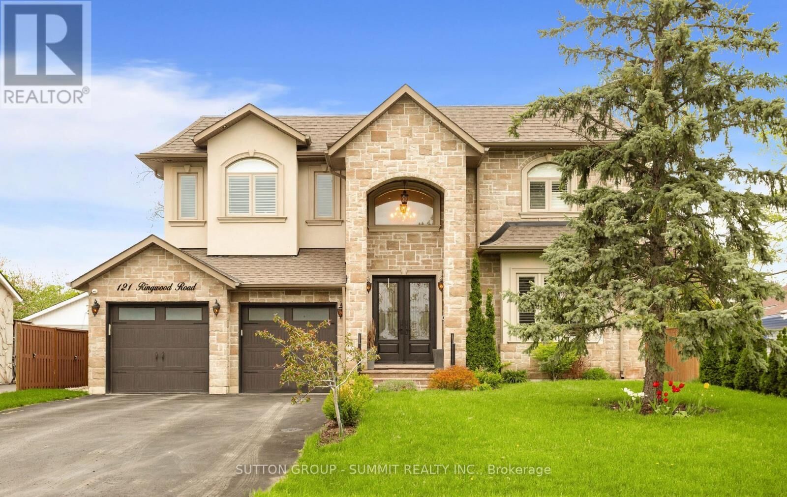 Property Photo: 121 Ringwood Road ON L6H 1K3