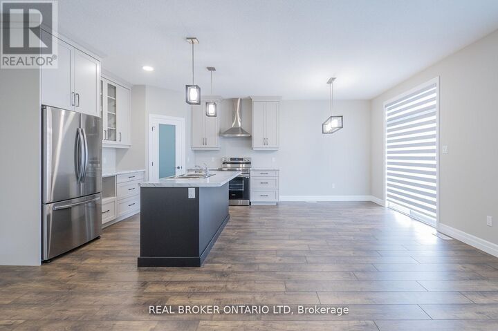Property Photo: 57 Acorn Trail ON N5R 0H8