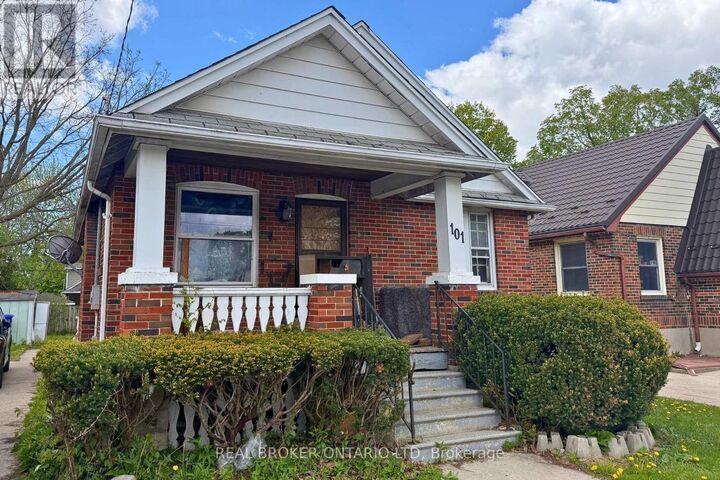 Property Photo: 101 Adelaide Street South ON N5Z 3K6