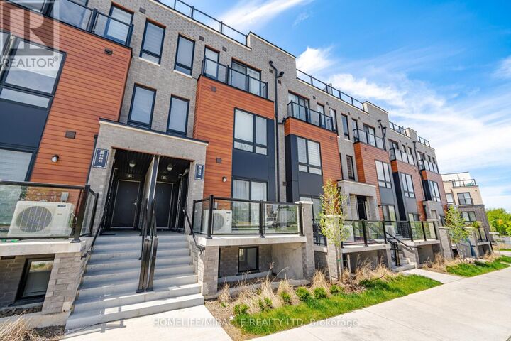 Property Photo:  30 Liben Way 18  ON M1J 3Z4 