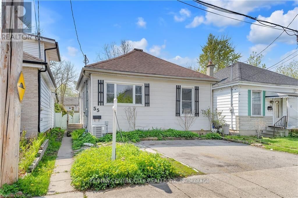 Property Photo: 55 Ada Street ON N5Z 2X3