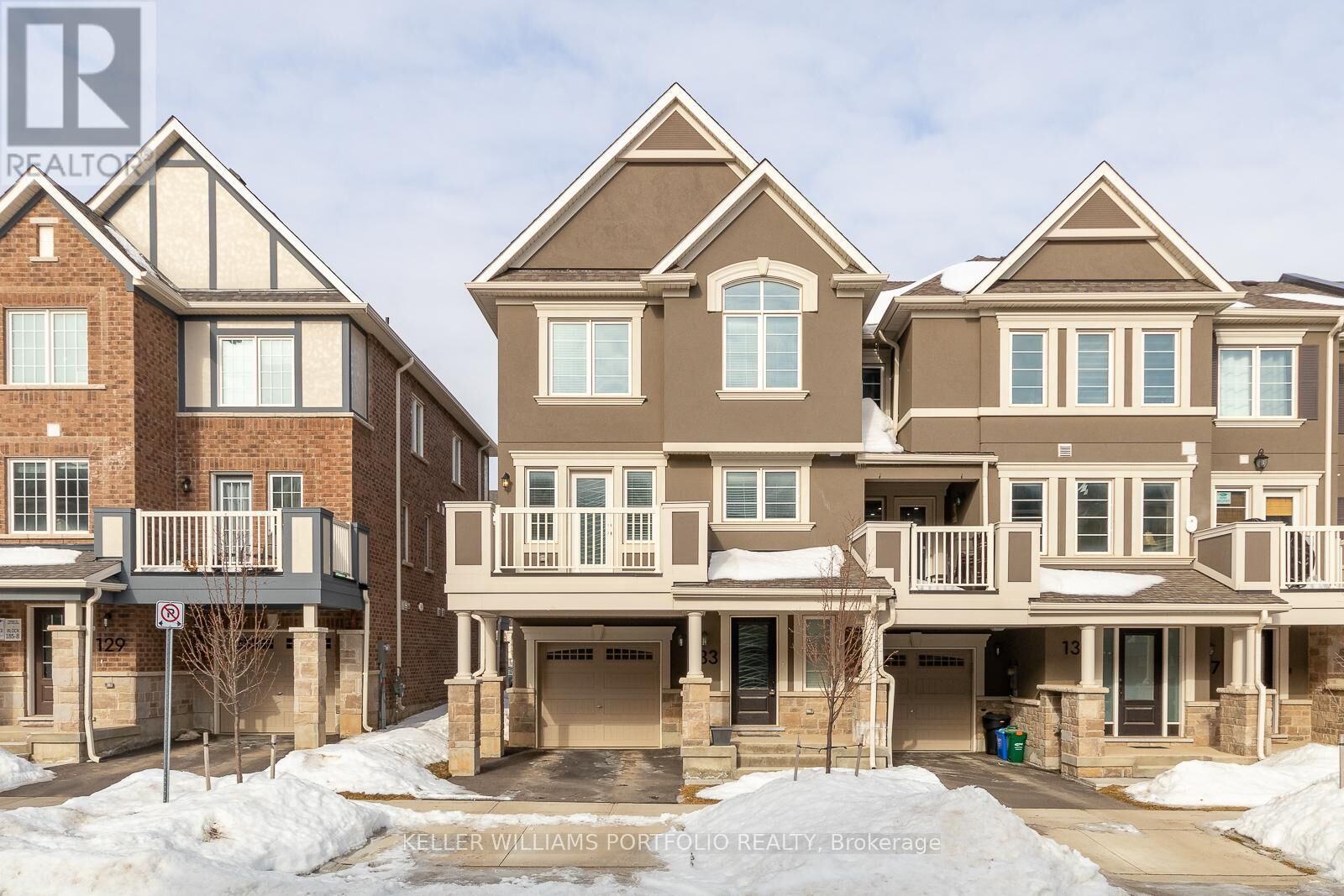 Property Photo:  133 Christopher Road  ON L6H 0X9 
