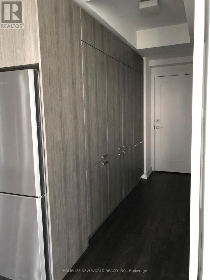 Property Photo:  50 Charles Street East 4513  ON M4Y 0C3 