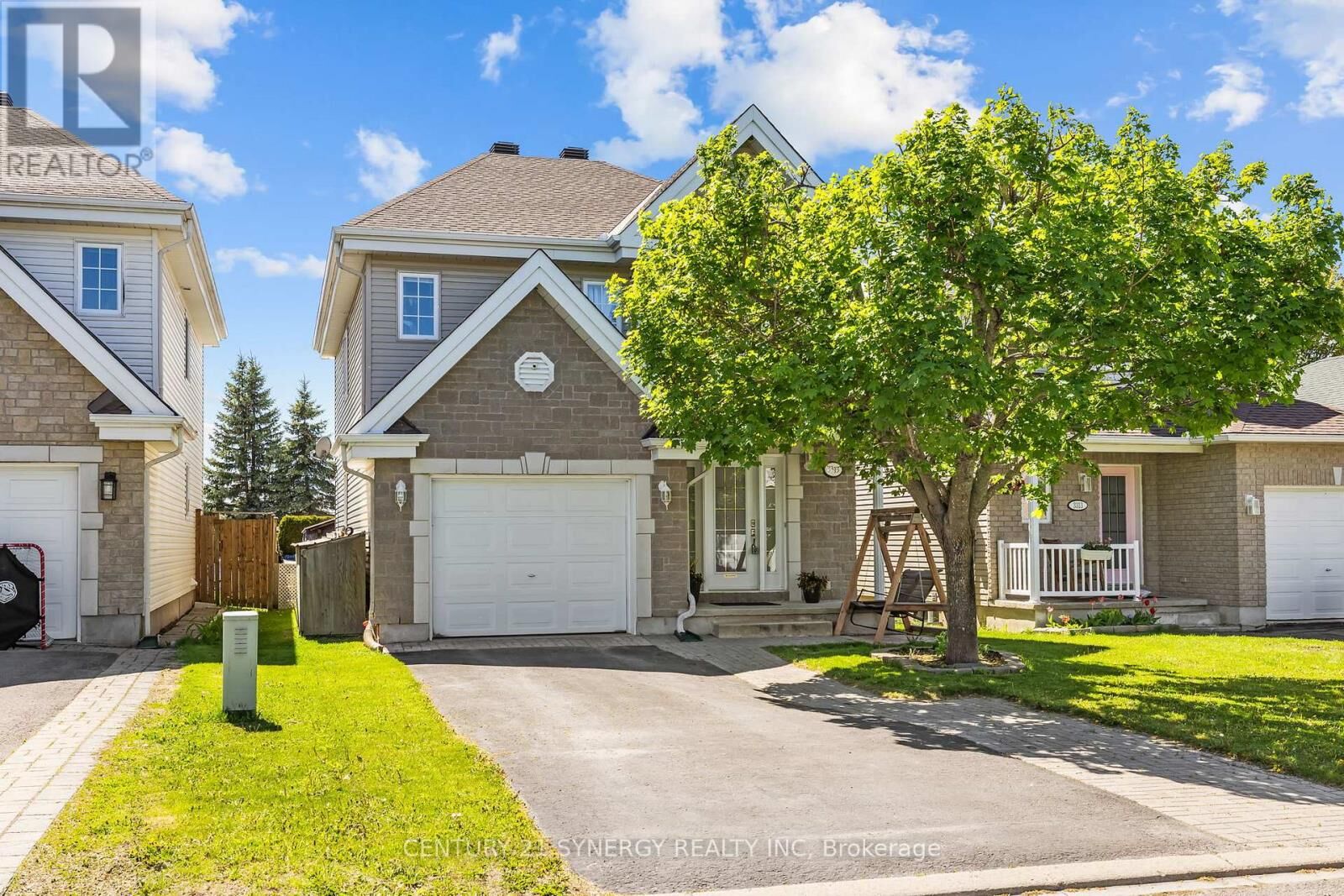Property Photo: 3315 Elie Crescent ON K4K 1S1