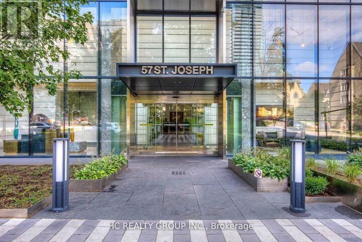 Property Photo:  57 St Joseph Street 2105  ON M5S 0C5 