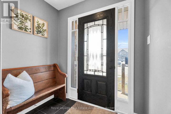 Property Photo:  110 Winterton Court  ON L9W 6Z7 
