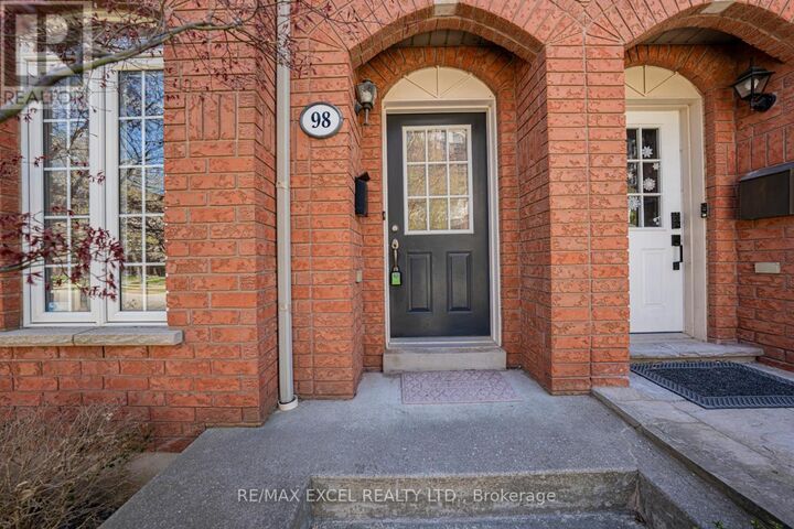 Property Photo: 98 Georgian Drive ON L6H 6V1