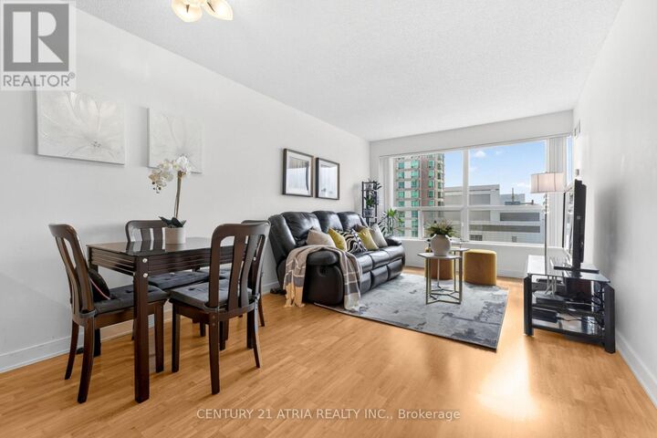 Property Photo:  38 Lee Centre Drive 908  ON M1H 3J7 