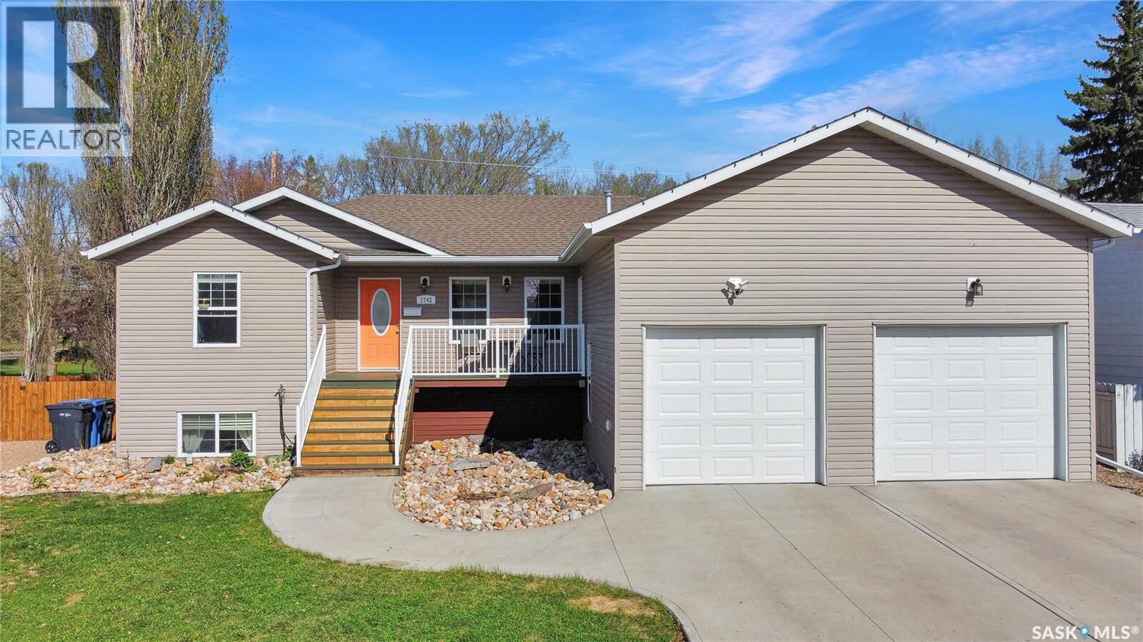 Property Photo: 1742 93rd Street SK S9A 0C8