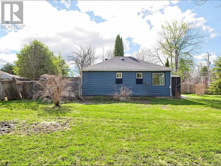 Property Photo:  1975 Metro Road North  ON L0E 1L0 
