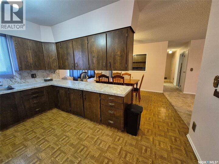 Property Photo: 10 Yandeau Crescent SK S0C 2G0