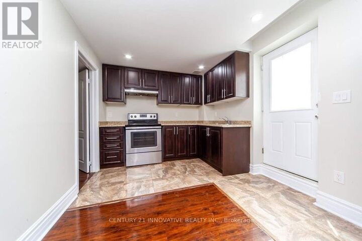 Property Photo:  4 Aquilina Court East Bsmt  ON L1Z 0E5 