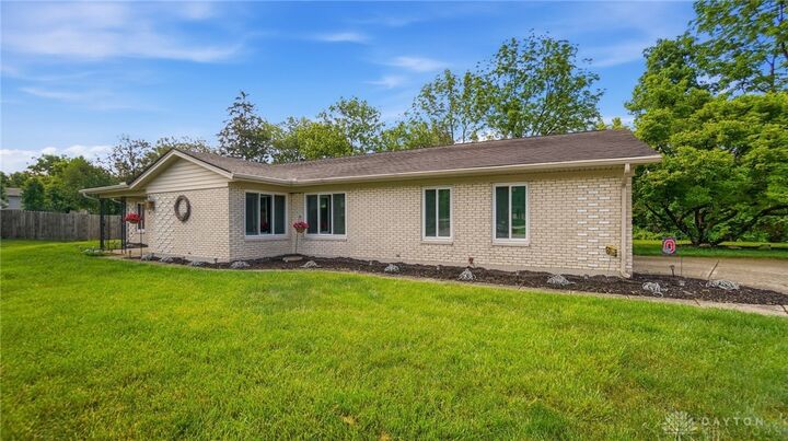 Property Photo:  6030 Cobbleskill Court  OH 45459 