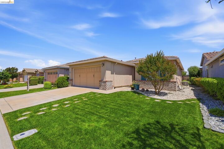 Property Photo:  1024 Diamante  CA 94571 