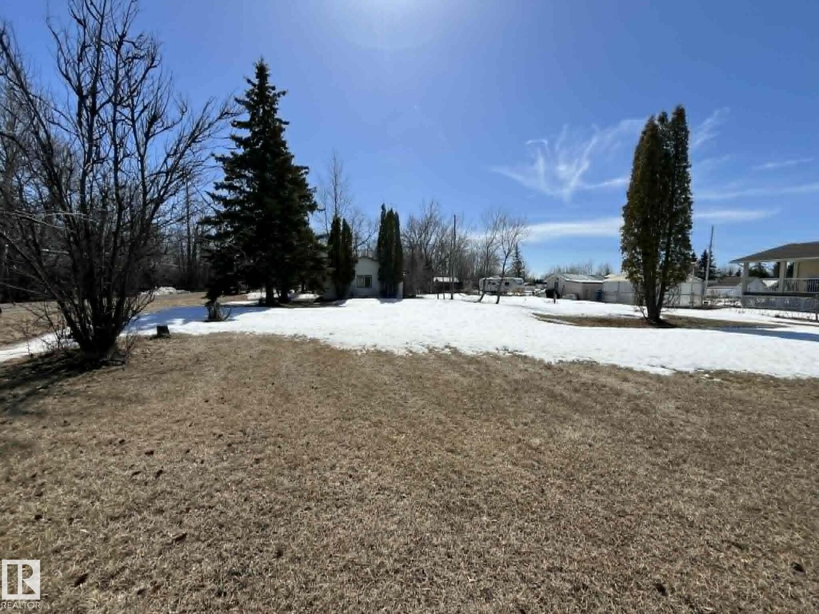 Property Photo:  4901 50 Ave  AB T0G 2L0 