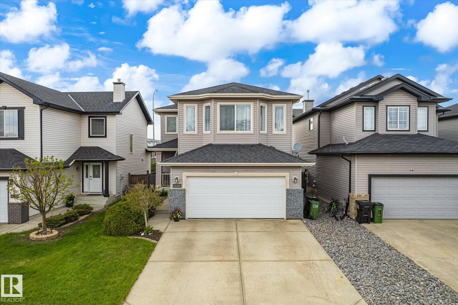 Property Photo:  16308 49 Street NW  AB T5Y 3H8 