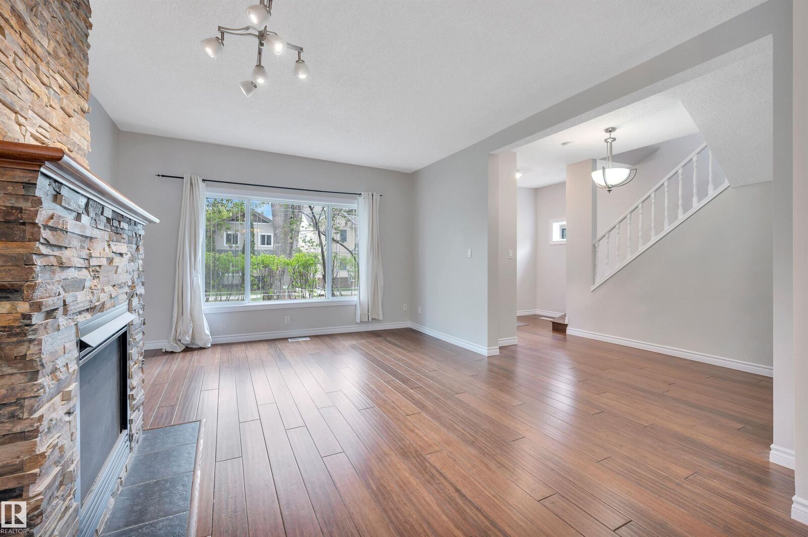 Property Photo:  11028 84 Avenue NW  AB T6G 0V7 