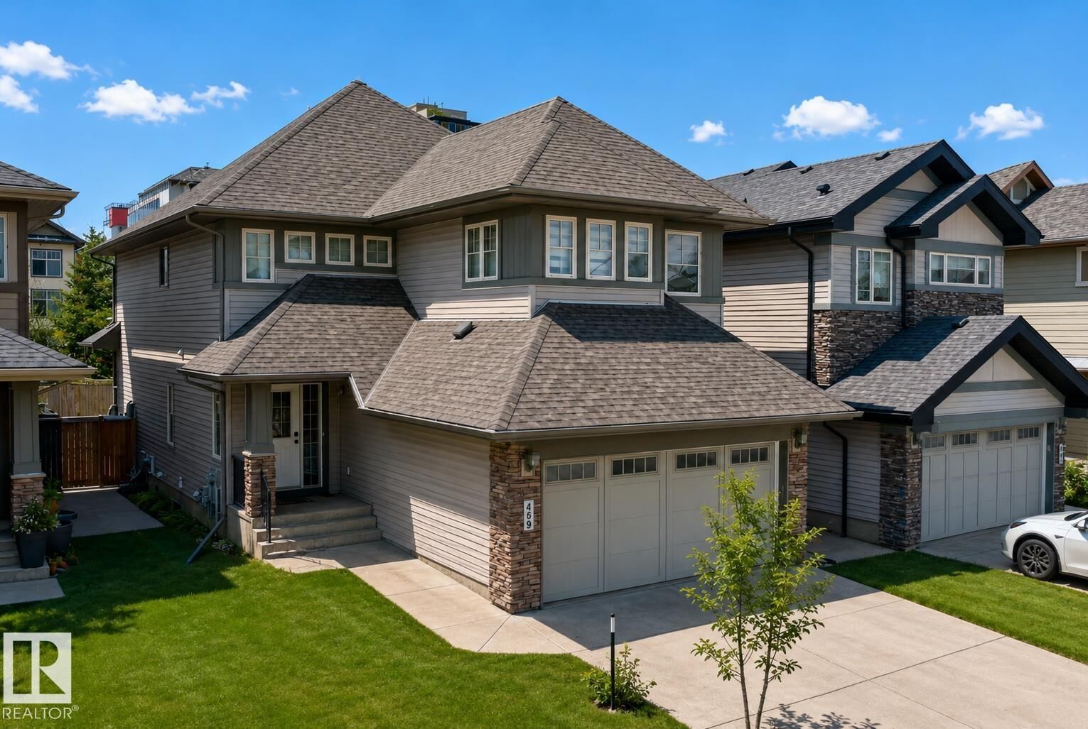 Property Photo:  469 Ainslie Crescent SW SW  AB T0H 0H7 