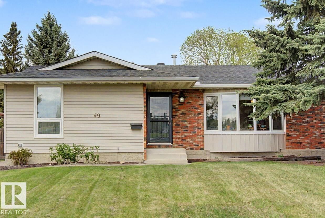 Property Photo:  49 Main Boulevard  AB T8A 3N3 