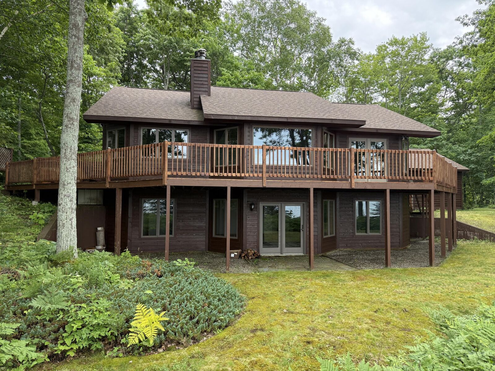 Property Photo: 13406 W Lakeshore Dr MI 49715