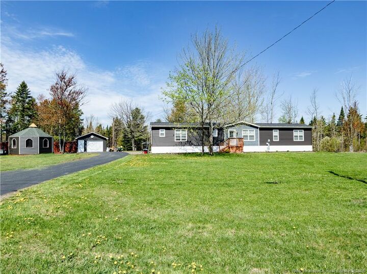 Property Photo: 900 Saint-Charles Nord NB E4W 4T3