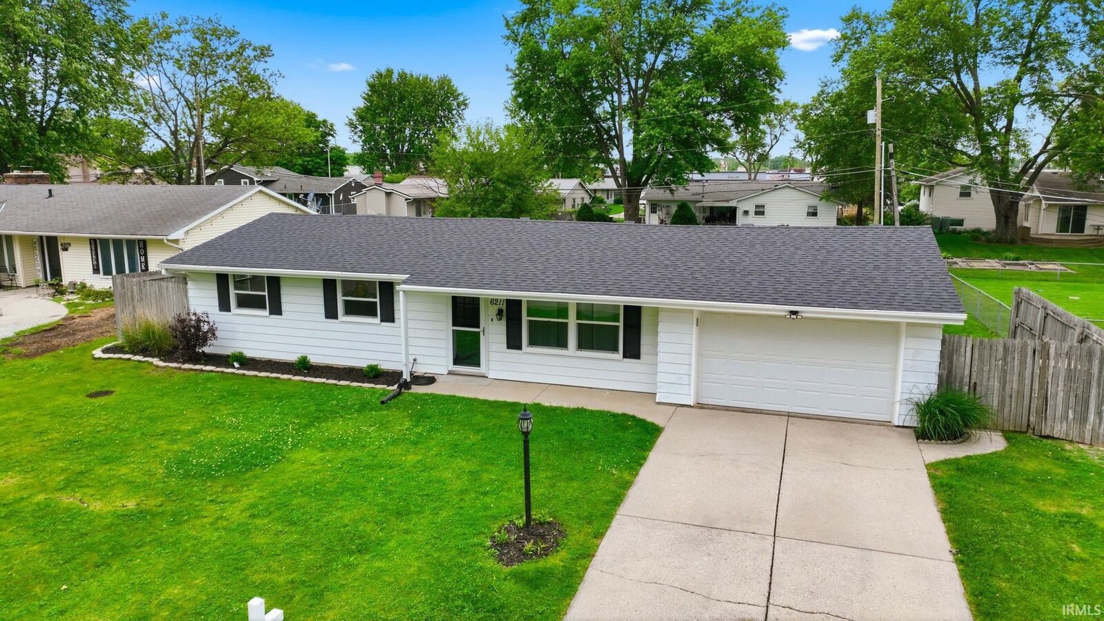 Property Photo: 6211 Glenview Drive IN 46815-5319