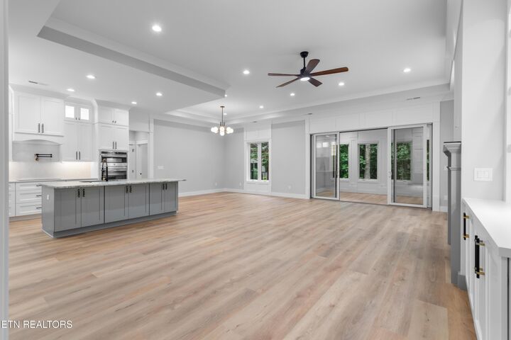 Property Photo: 208 Ootsima Way TN 37774