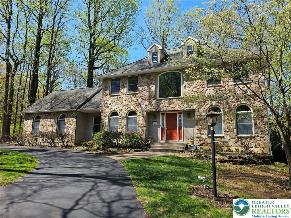 Property Photo:  3122 Dogwood Lane  PA 18103 