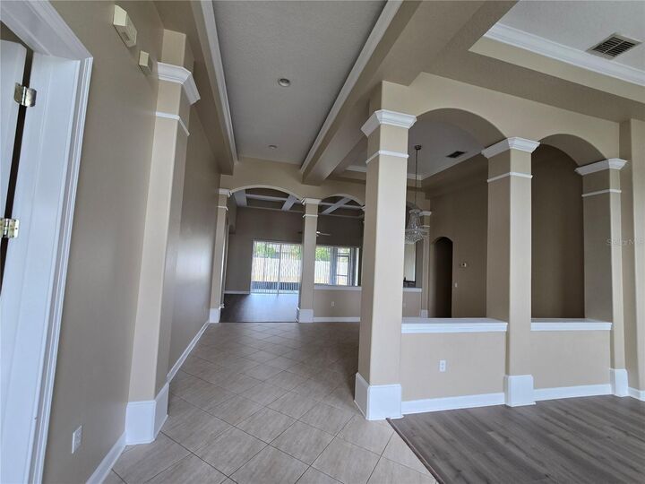 Property Photo:  13613 Larsen Lane  FL 34787 