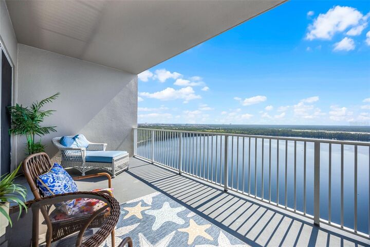 Property Photo: 13427 Blue Heron Beach Drive 2003 FL 32821