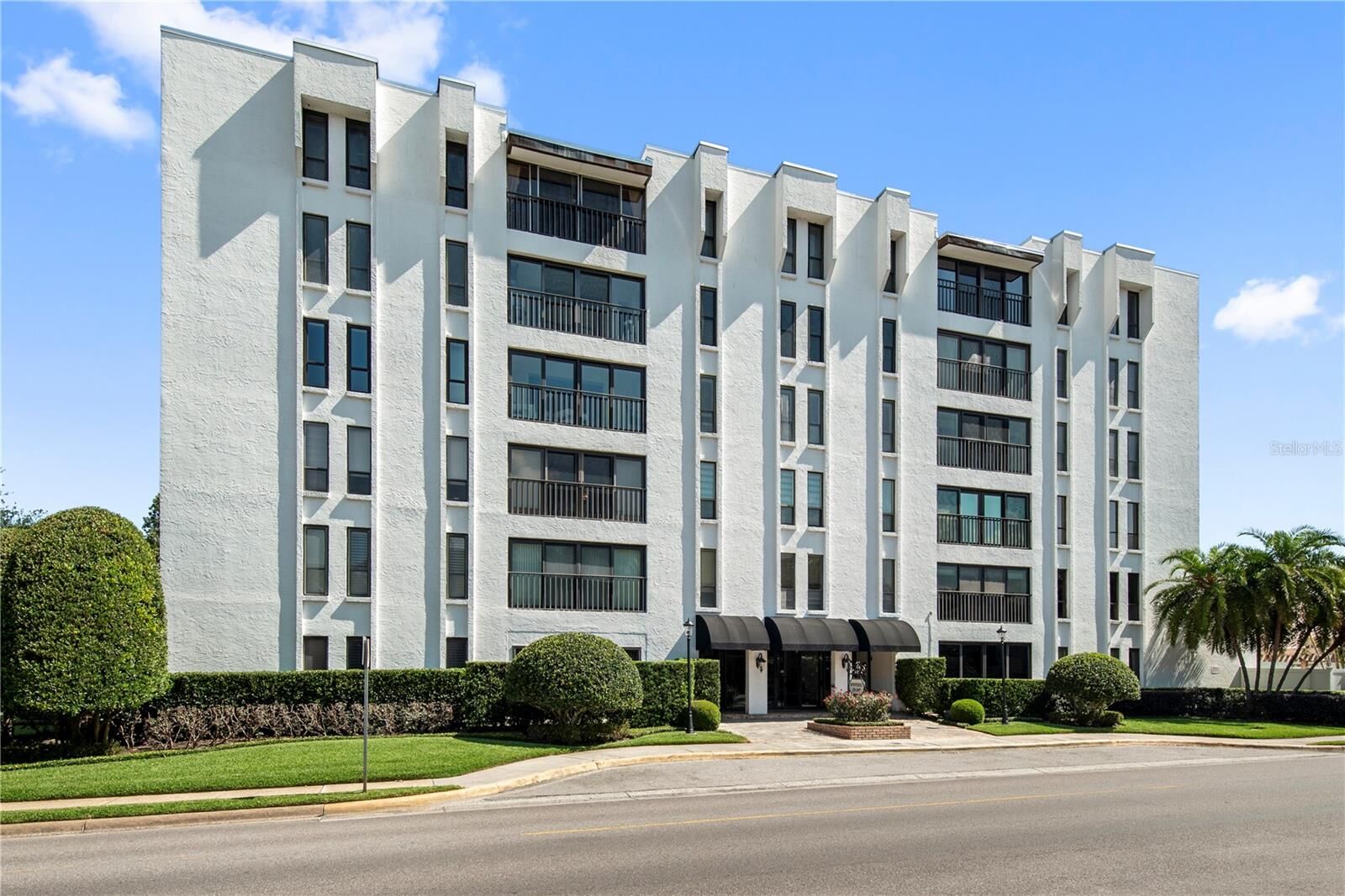 Property Photo: 269 E Canton Avenue 269 FL 32789