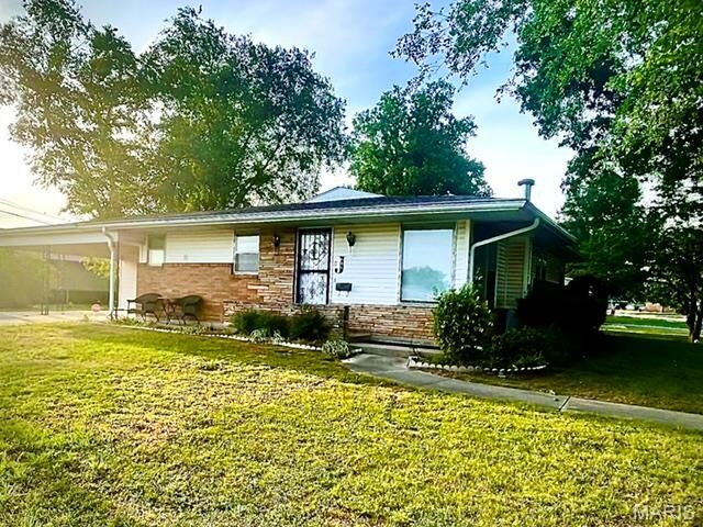 Property Photo:  611 Maple Street  MO 63801 