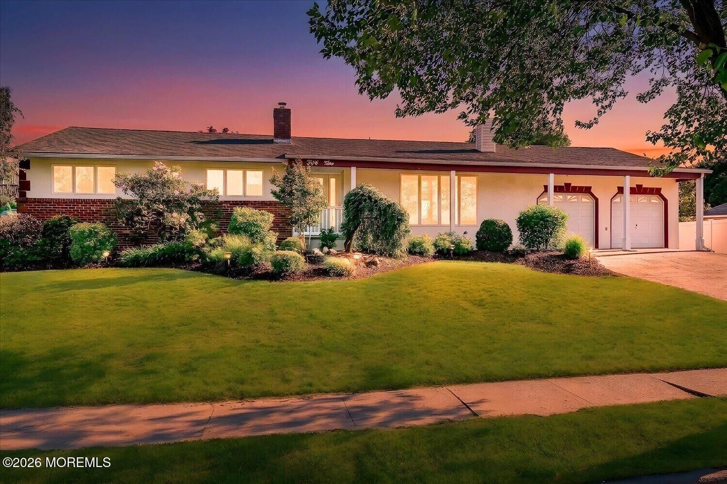 Property Photo:  55 Kierst Street  NJ 08859 