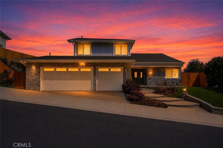Property Photo:  5952 Maury Avenue  CA 91367 
