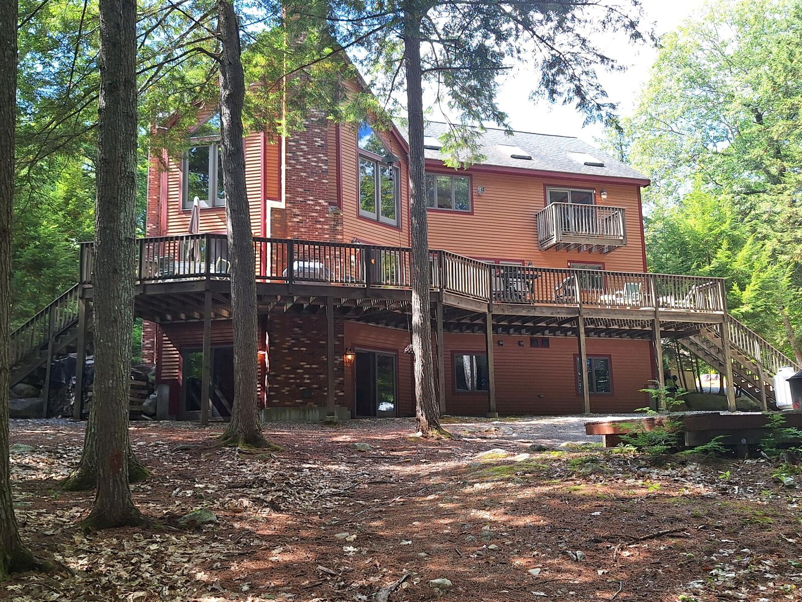 Property Photo:  42 Knowles Point Road  ME 04009 