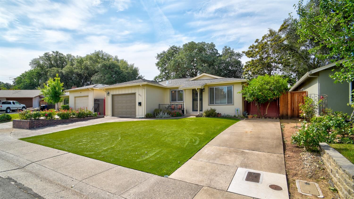 Property Photo:  6820 Admiral Avenue  CA 95628 