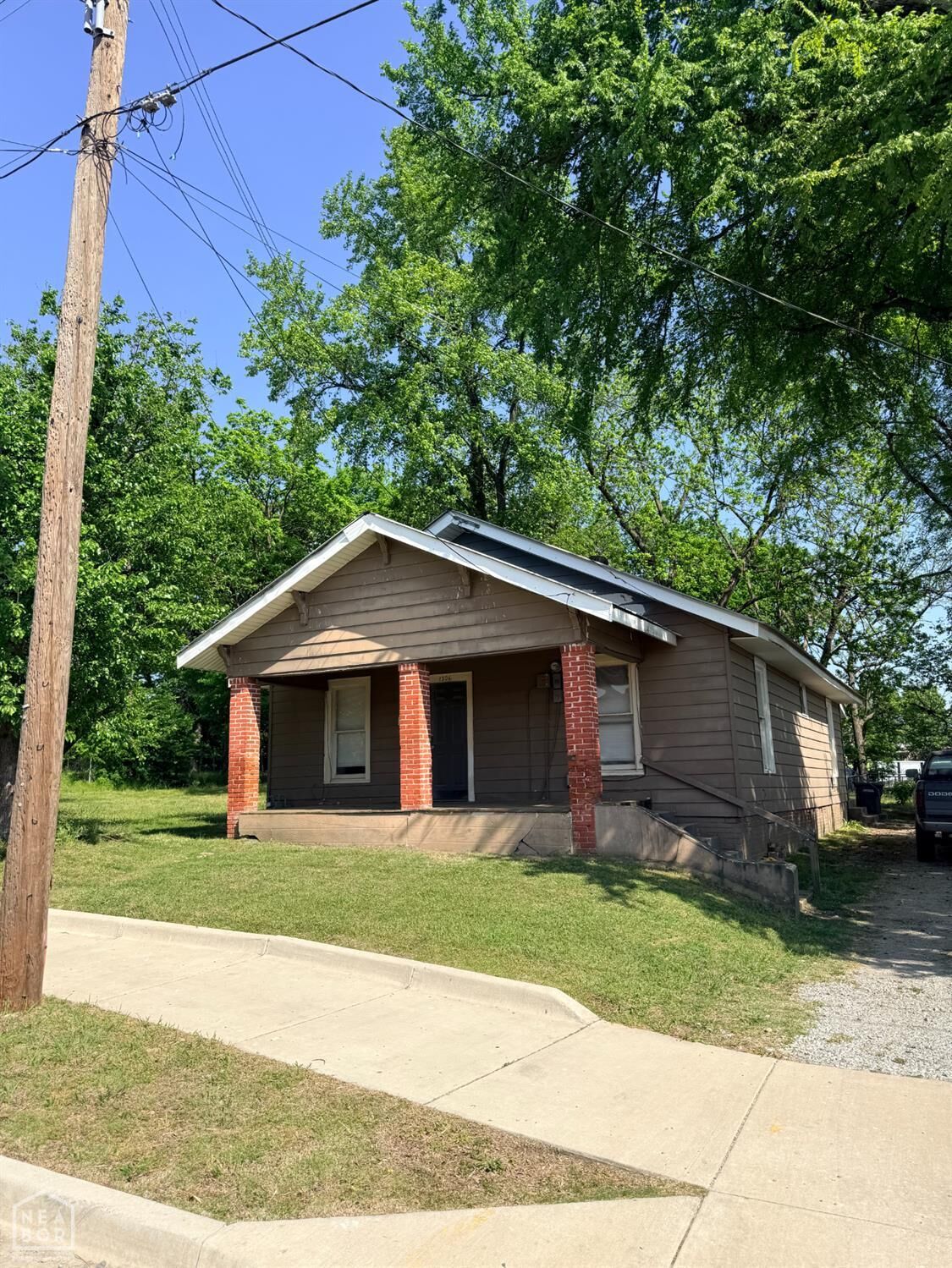 Property Photo:  1306 Aggie Road  AR 72401 